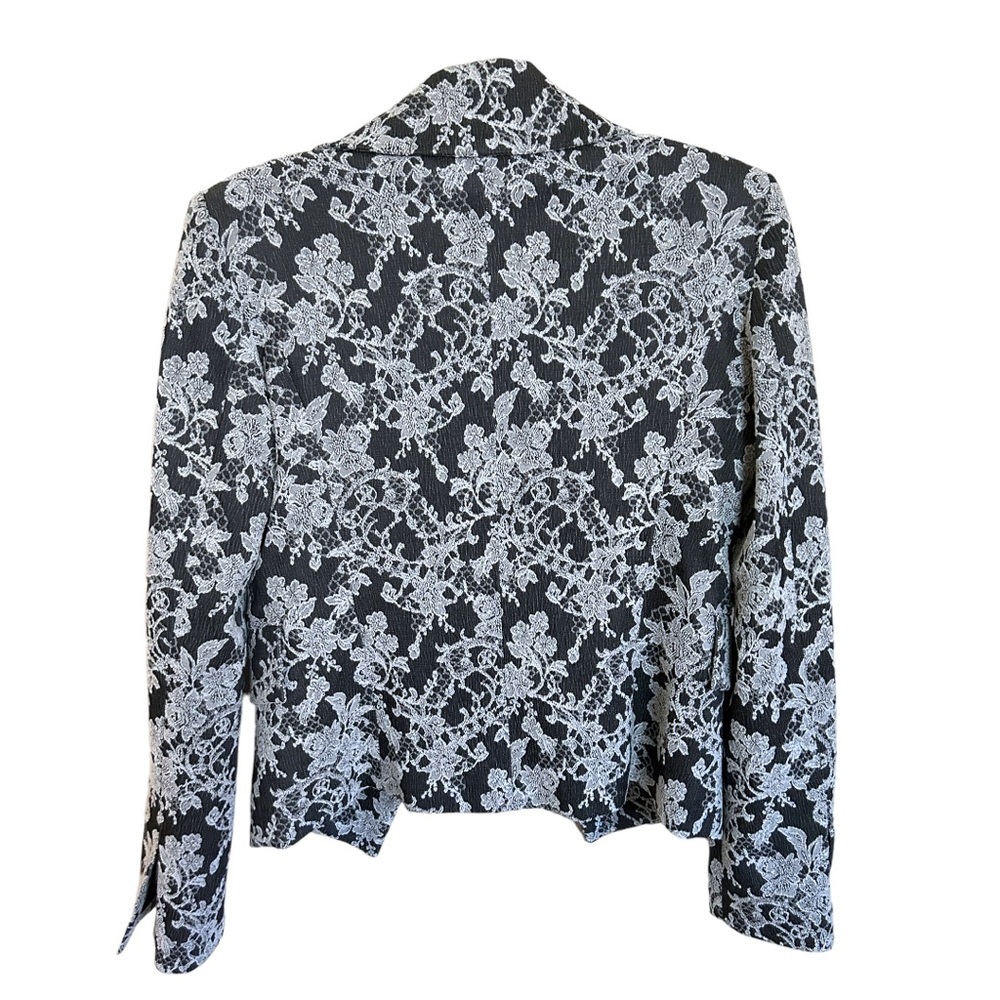 Plein Sud Jeanius Double Button Toggle Floral Lace Blazer - Picture 9 of 11